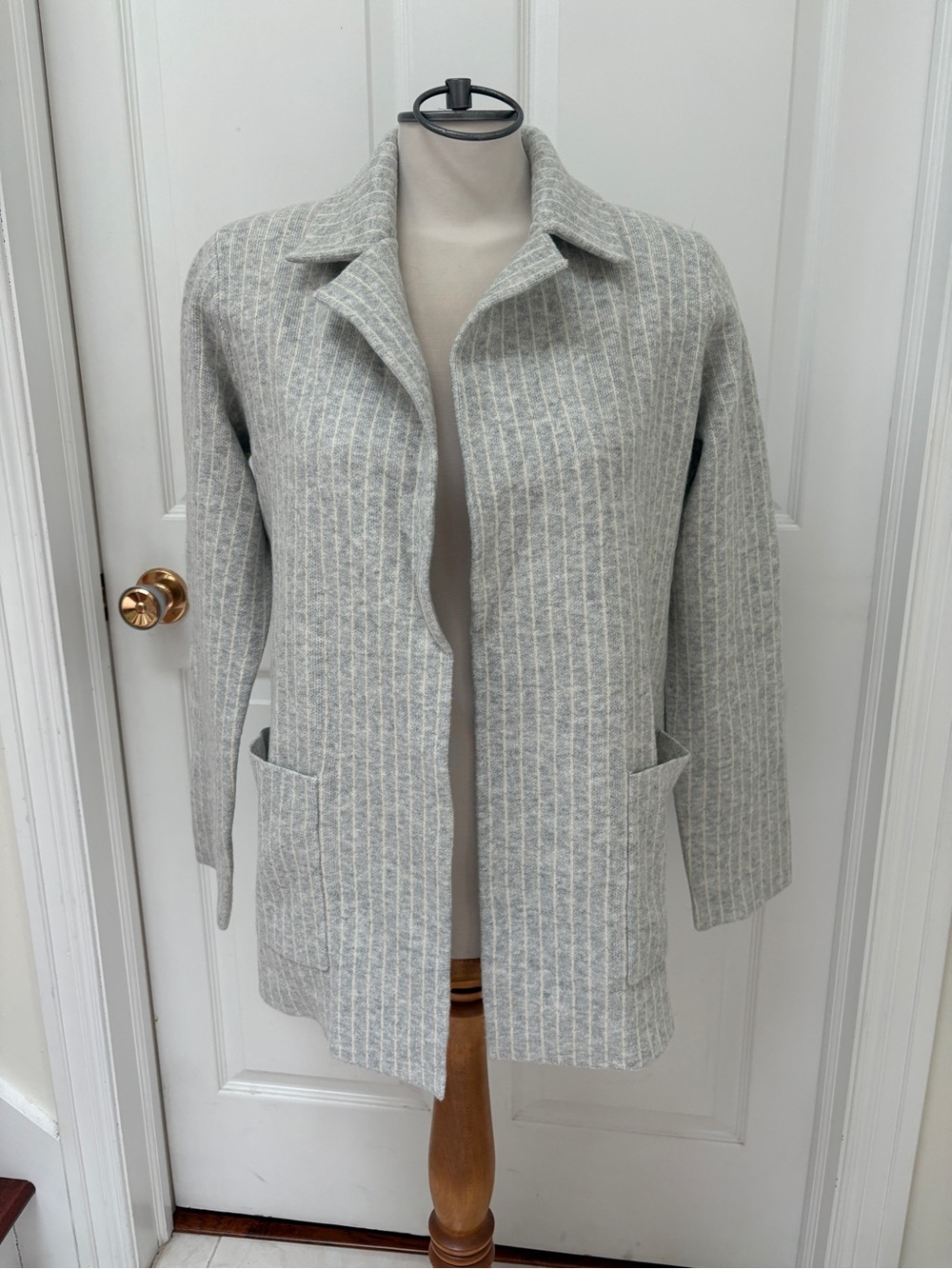 NWT Sincerely Jules Light Gray Pinstriped Open-Front Blazer Coat